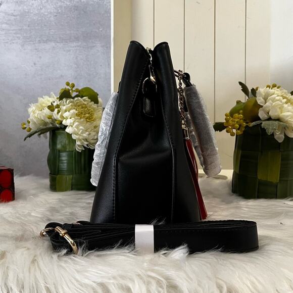 NEW Pomelo Black Red Colorblock Chevron Multi Crossbody Tote Bag … NWT - Picture 9 of 13